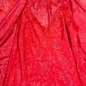 Victoria’s Secret Vintage Red‎ Floral Satin Robe Nightgown Set gold label medium